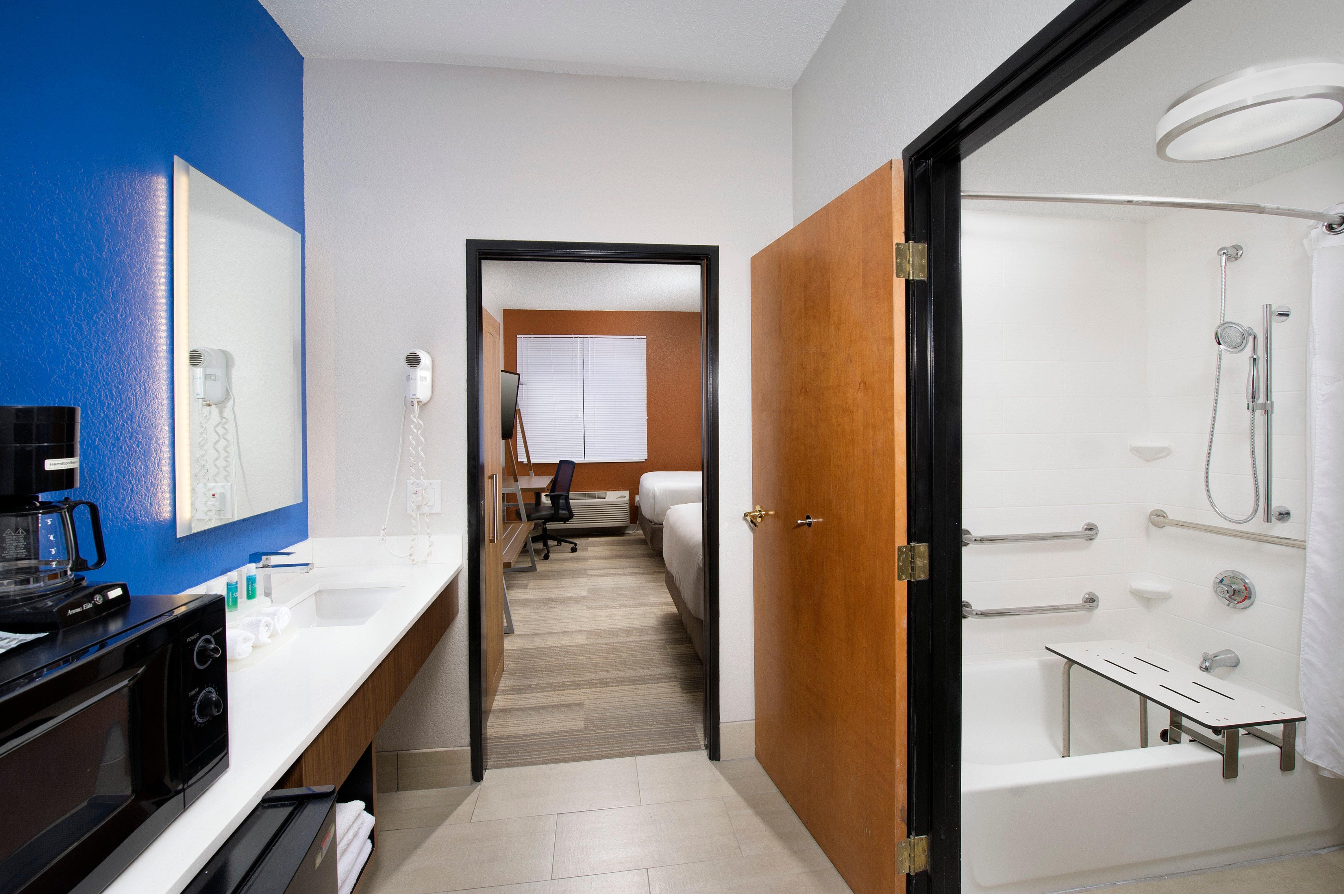 Holiday Inn Express & Suites San Antonio - Downtown Market Area By Ihg Exterior photo